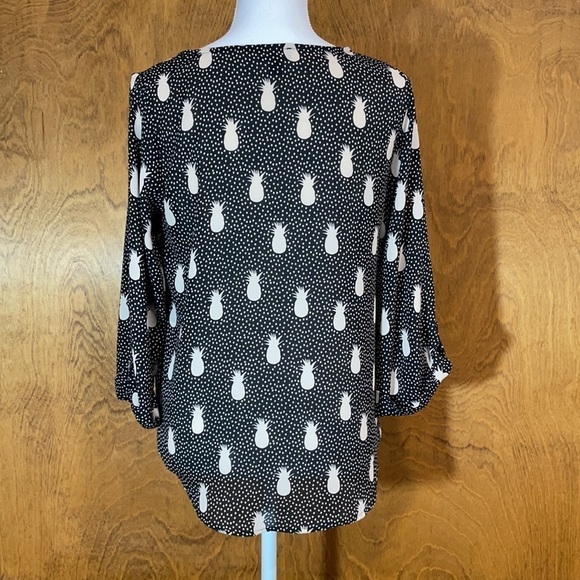 Mix by 41 Hawthorn Pineapple Print Top - EUC - Picture 4 of 6